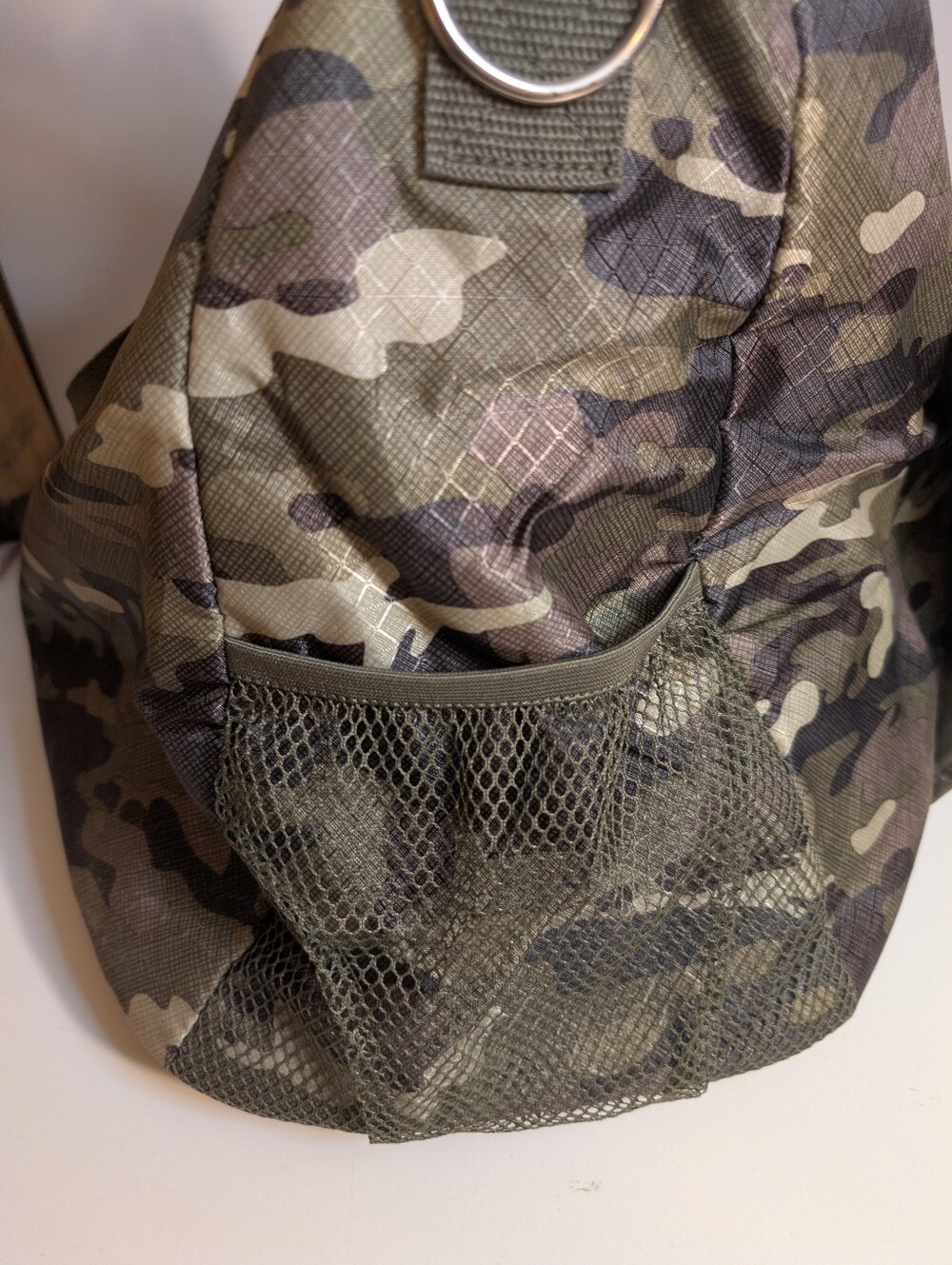 Thirty-One Camo Utility Tote Large Carryall Bag - Picture 6 of 7
